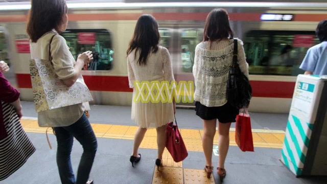 Asian Sex Diary 2025 03 06 Metro Tokyo Subway Girls Galore 