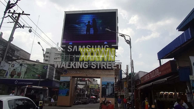 [Asian Sex Diary]  Motorcycle Taxi Ride Around Town