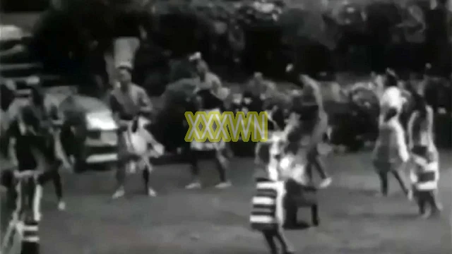 [Asian Sex Diary]  Pearl Of The Orient (1940s Philippines)