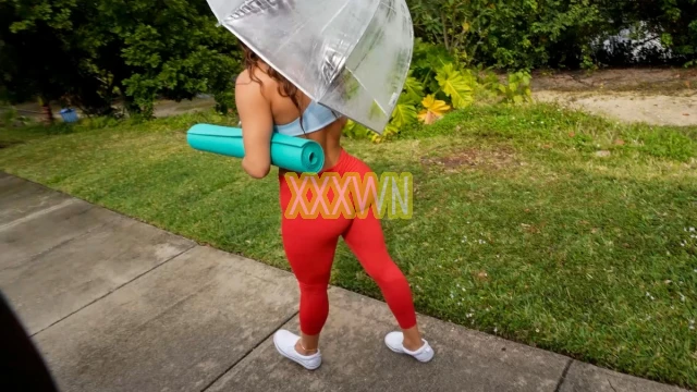 Bang Bus 2024 03 10 Essie's Ass Makes It Snow On The Bus Ethan Seeks