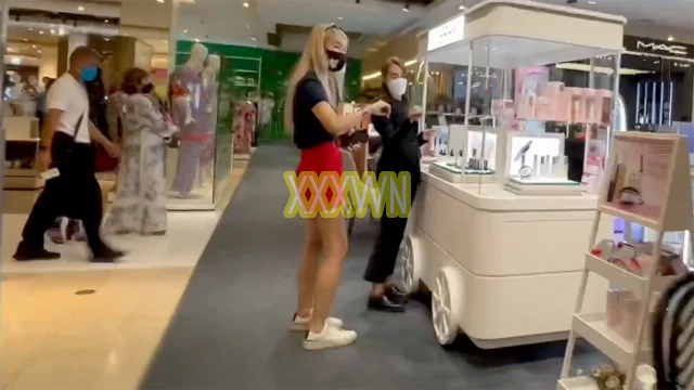 Blonde Asian Girl Spotted At Mall (1080p) Asian Sex Diary