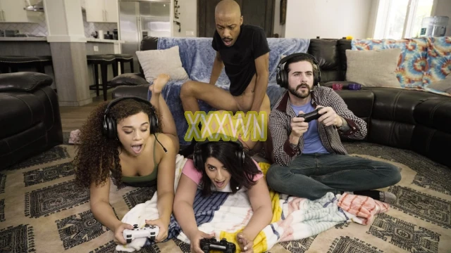 Reality Kings Short 2024 04 17 Co-op Mode Fuck for Gamer Girls 4k